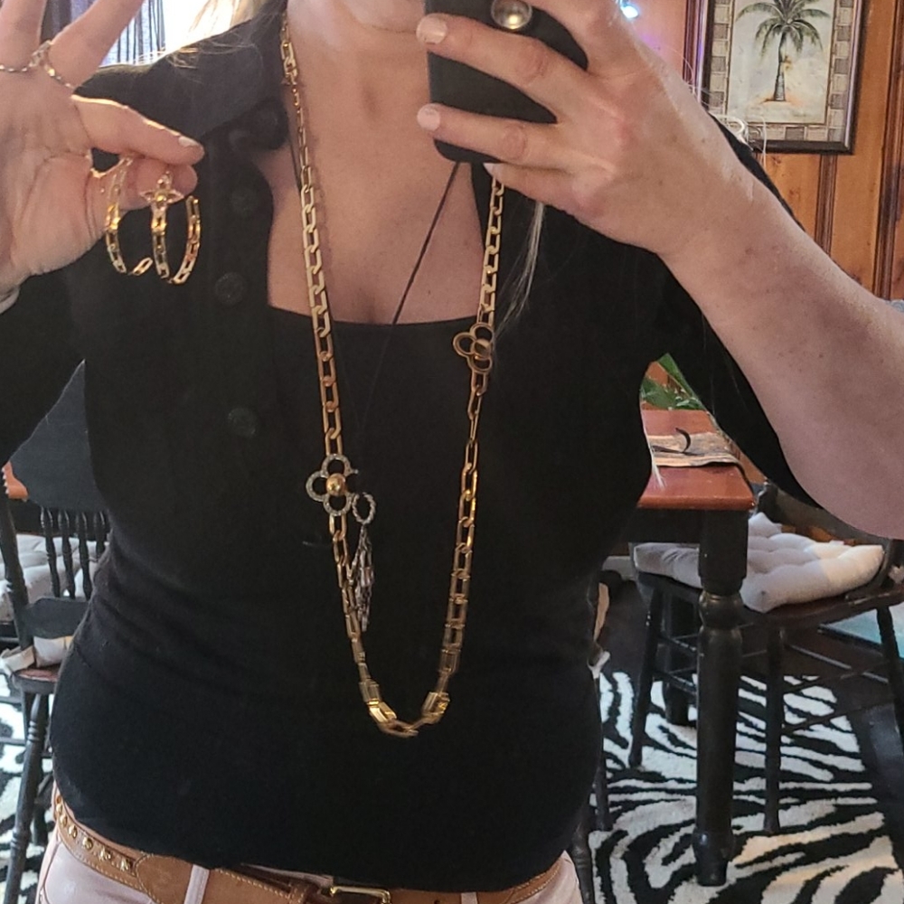 Louis vuitton matching earrings & necklace